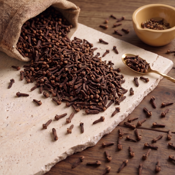 Cloves